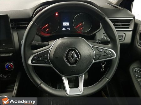 2023 Renault Clio - photo 16