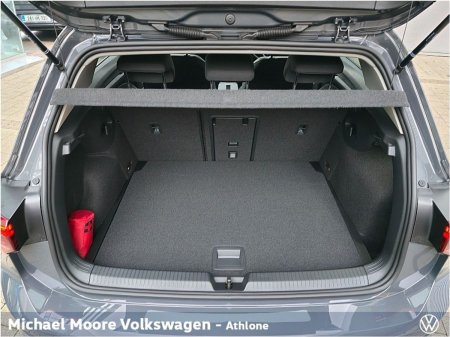 2027 Volkswagen Golf - photo 10