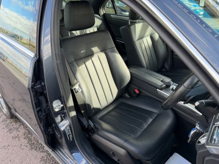 2015 Mercedes-Benz E-Class - photo 12