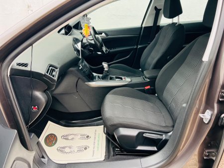 2014 Peugeot 308 - photo 5
