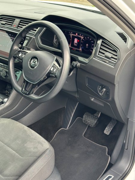 2020 Volkswagen Tiguan - photo 19