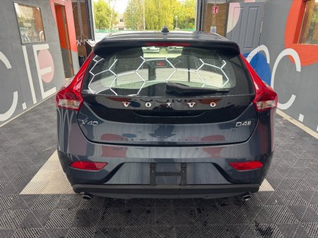 2018 Volvo V40 - photo 4