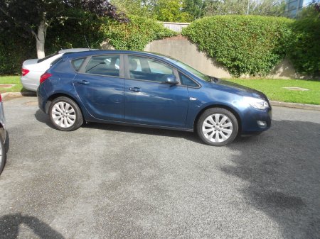 2011 Opel Astra - photo 12