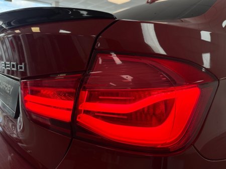2017 BMW 3-Series - photo 19