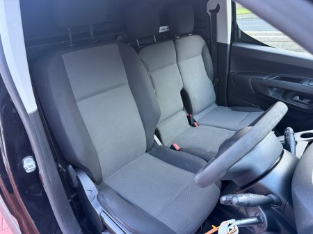 2022 Peugeot Partner - photo 16