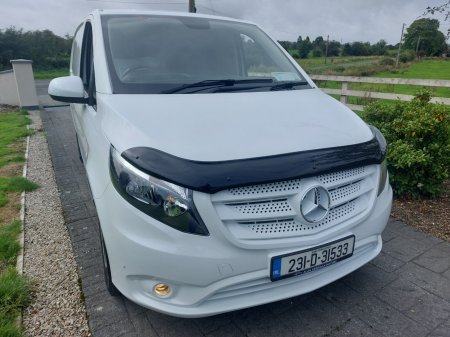 2023 Mercedes-Benz Vito - photo 2