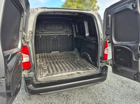 2023 Toyota Proace City - photo 12
