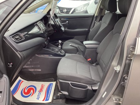 2015 Kia Carens - photo 14