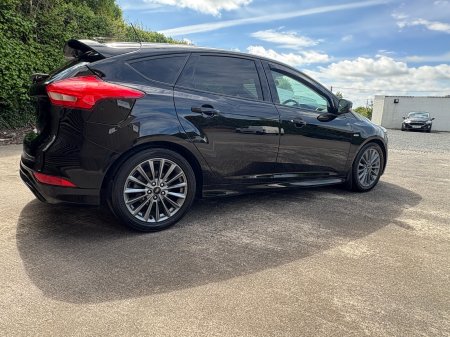 2018 Ford Focus - photo 11