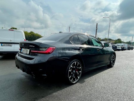 2025 BMW 3-Series - photo 3
