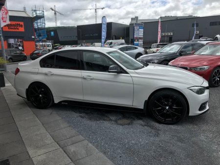 2017 BMW 3-Series - photo 14