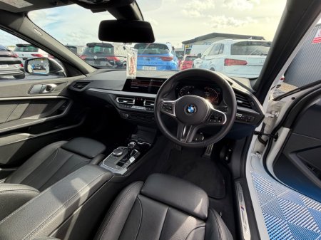 2021 BMW 1-Series - photo 18