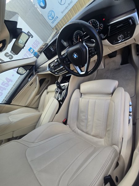 2018 BMW 5-Series - photo 11