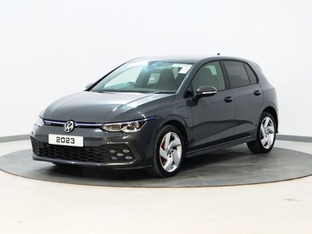 2023 Volkswagen Golf - photo 8