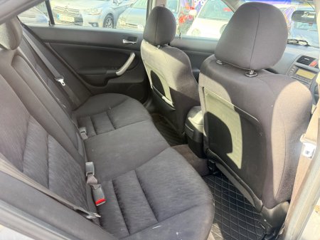 2005 Honda Accord - photo 22