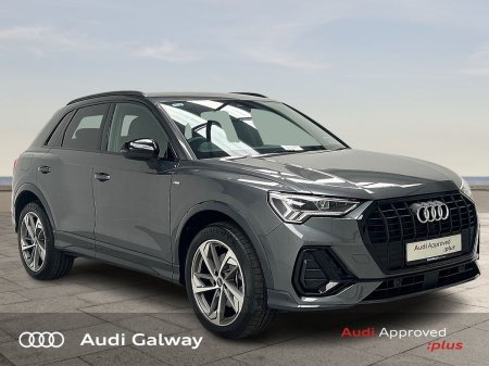 2025 Audi Q3 €525 p/m - 45 TFSI e S-LINE BLACK EDITION A/T