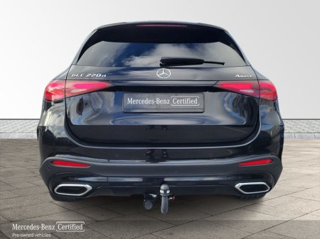 2025 Mercedes-Benz GLC - photo 7