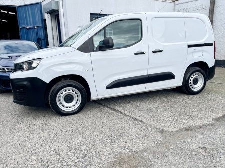 2023 Peugeot Partner - photo 26