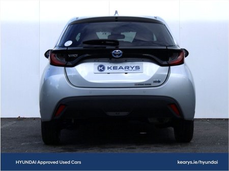 2021 Toyota Yaris - photo 28