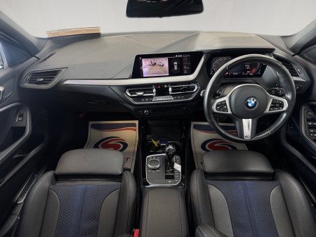 2021 BMW 1-Series - photo 15