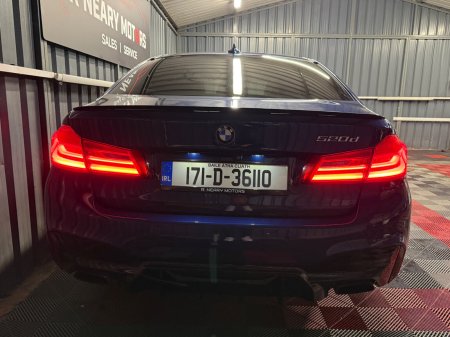 2017 BMW 5-Series - photo 2