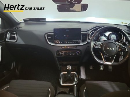 2025 Kia Ceed - photo 13