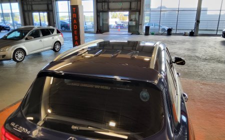 2018 Mercedes-Benz GLC - photo 2