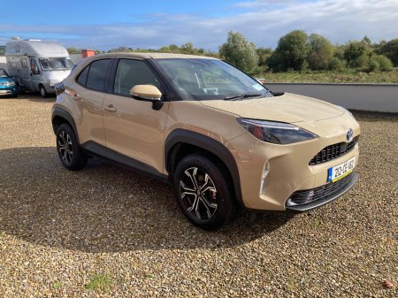 2021 Toyota Yaris Cross 1.5 Hybrid CVT Luna