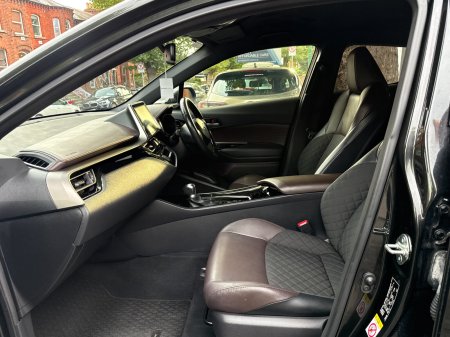 2019 Toyota C-HR - photo 10