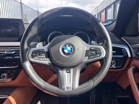 2018 BMW 5-Series - photo 9