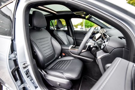 2026 Mercedes-Benz GLC - photo 12