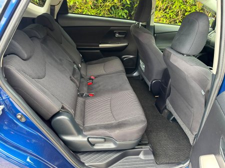 2014 Toyota Prius - photo 11