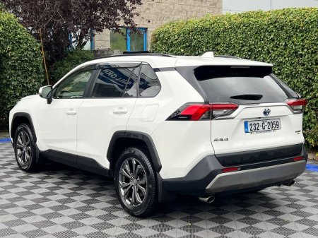 2023 Toyota RAV4 - photo 5