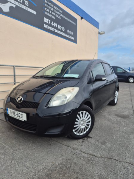 2011 Toyota Vitz - photo 5