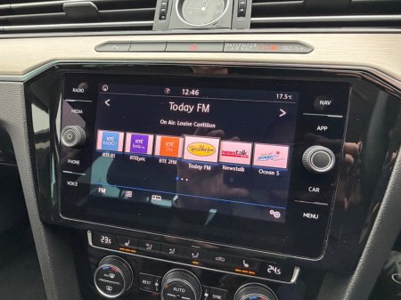 2019 Volkswagen Passat - photo 20