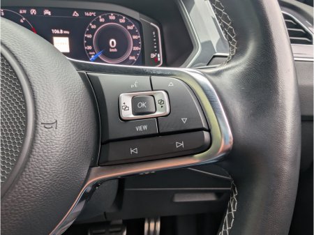 2020 Volkswagen Tiguan - photo 22