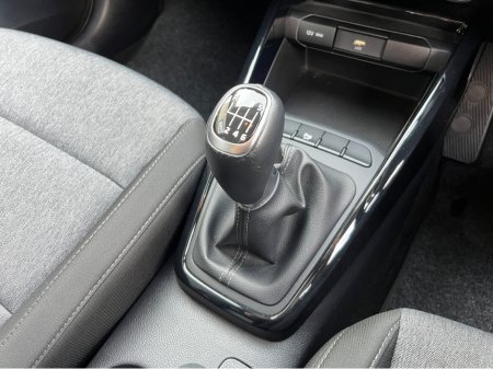 2023 Kia Stonic - photo 15