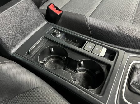 2019 Volkswagen Golf - photo 39
