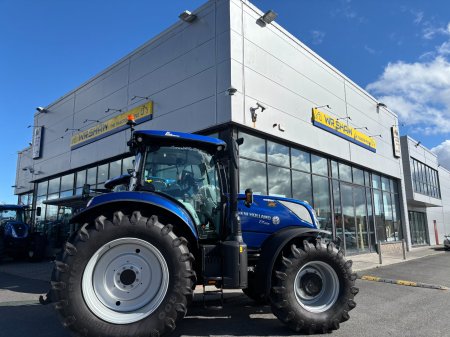 0 New Holland T7.225 - photo 3