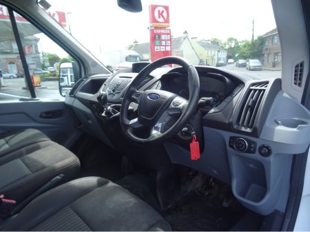 2020 Ford Transit - photo 10