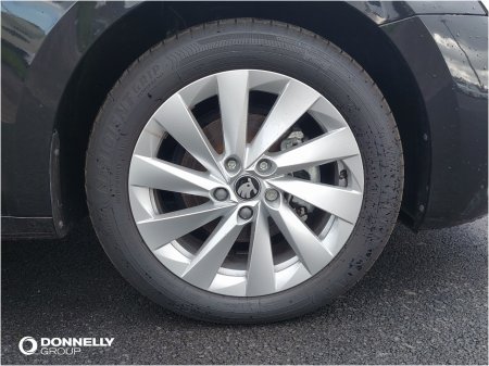 2025 Skoda Octavia - photo 5