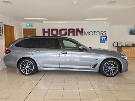 2023 BMW 5-Series - photo 3