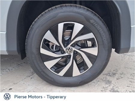 2026 Volkswagen Tayron - photo 8