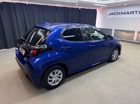2021 Toyota Yaris - photo 15