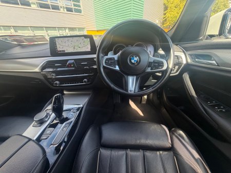 2018 BMW 5-Series - photo 14
