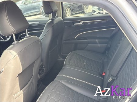 2020 Ford Mondeo - photo 14