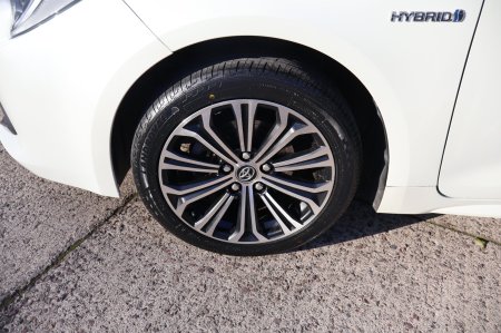2019 Toyota Corolla - photo 14