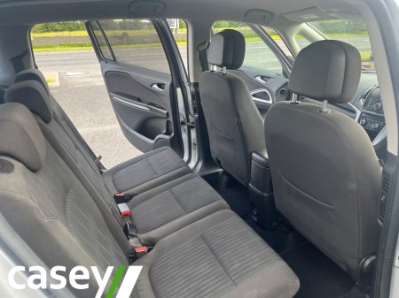 2016 Opel Zafira - photo 14