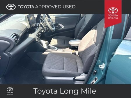 2025 Toyota Yaris - photo 6
