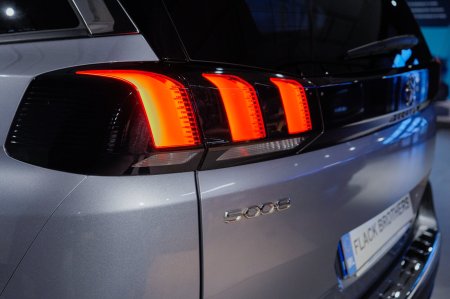 2023 Peugeot 5008 - photo 10